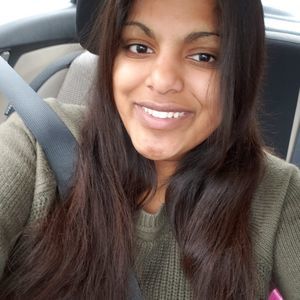 Meet your Posher, Abby